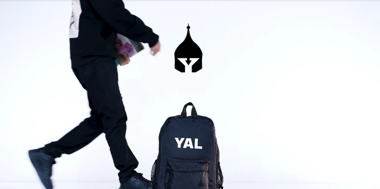 يال؛ في حركة